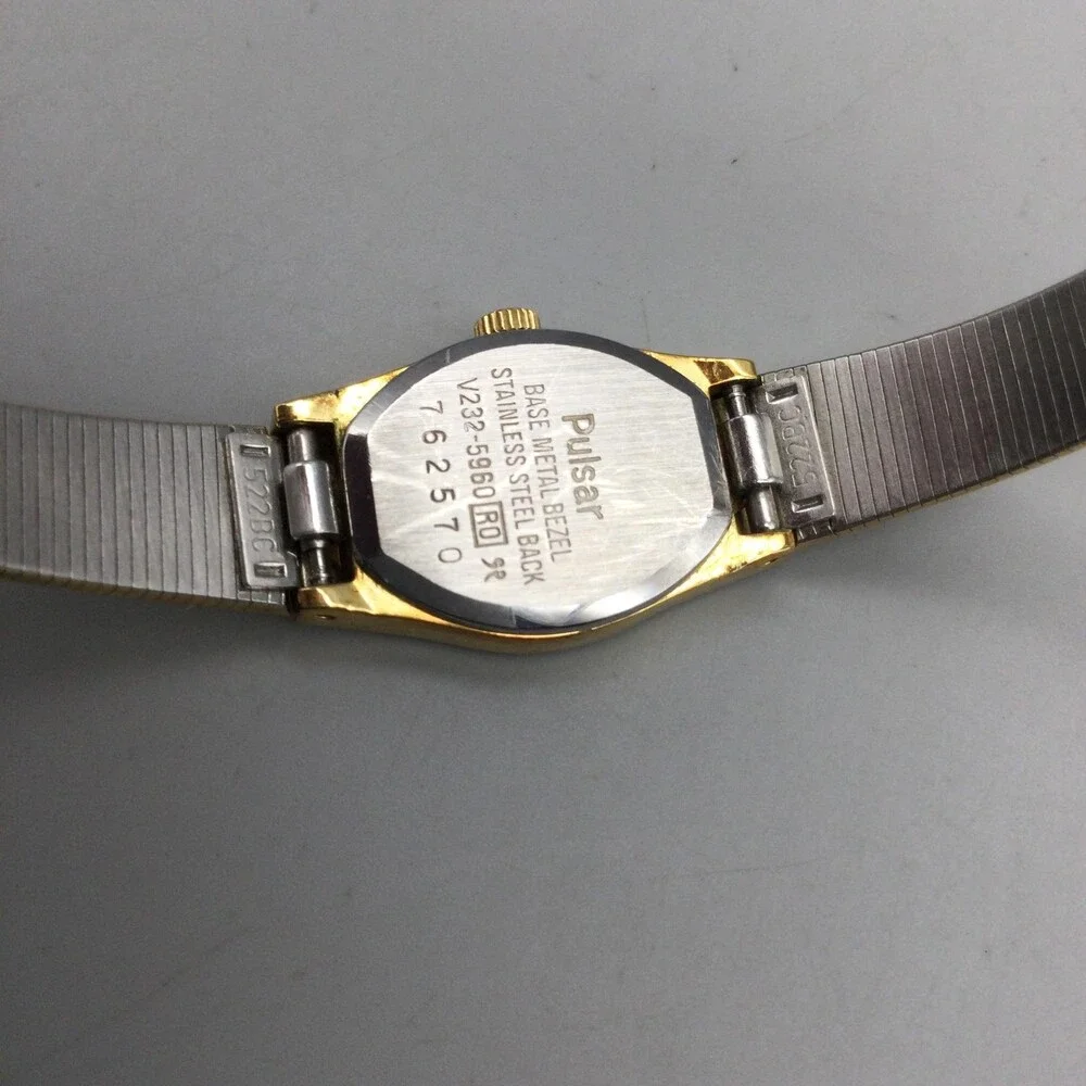 Pulsar Womens Watch 16mm Oval Gold Tone Bracelet Dress V232-5960 New Battery 6